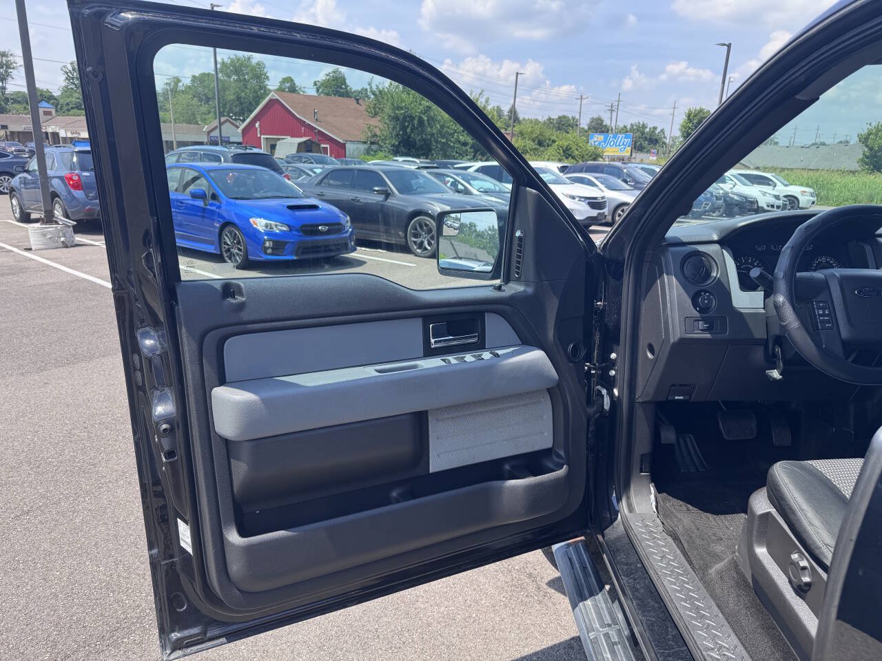 Used 2014 Ford F150 STX w/ Equipment Group 201A Mid AWD/4WD image 10