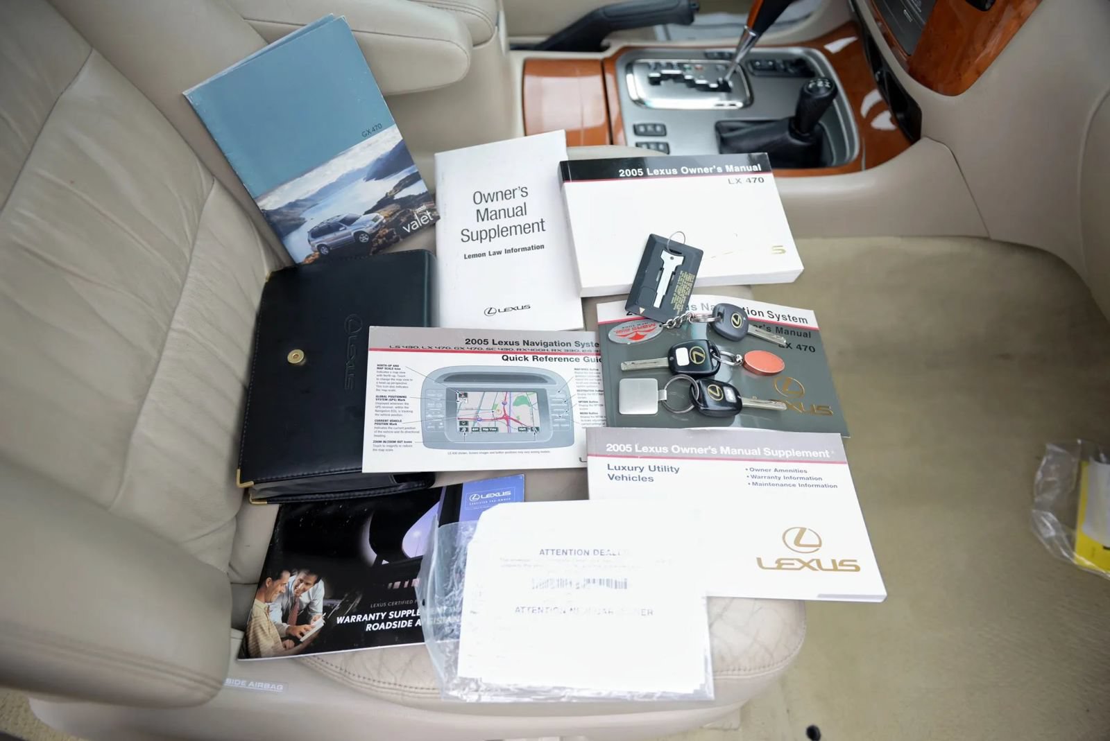 Used 2005 Lexus LX 470 4WD image 48