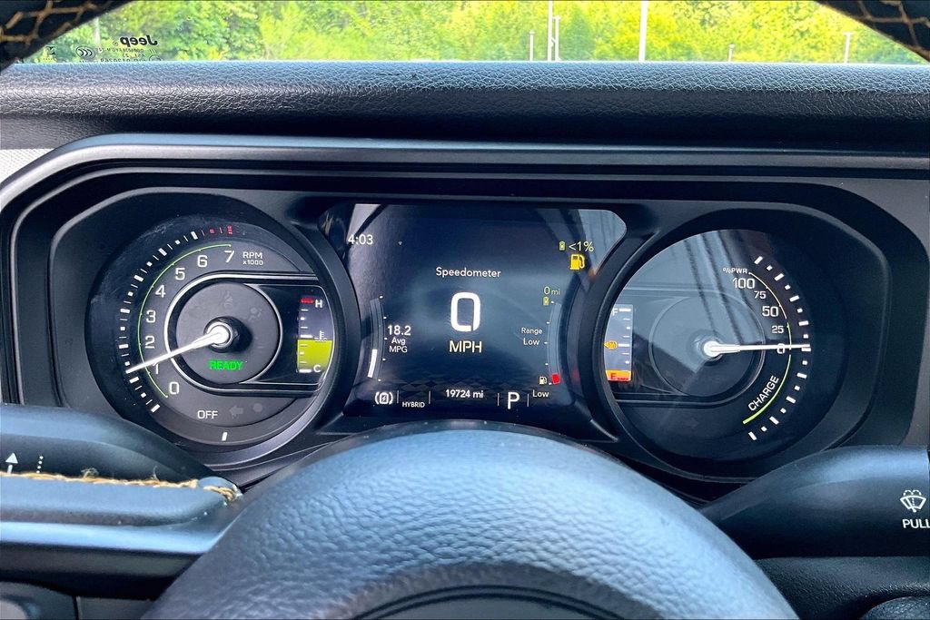 Used 2024 Jeep Wrangler Unlimited AWD/4WD image 12