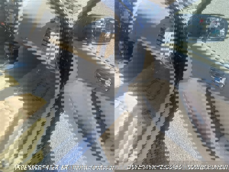 Used 2009 Nissan Altima Hybrid Sedan w/ Connection Pkg image 11