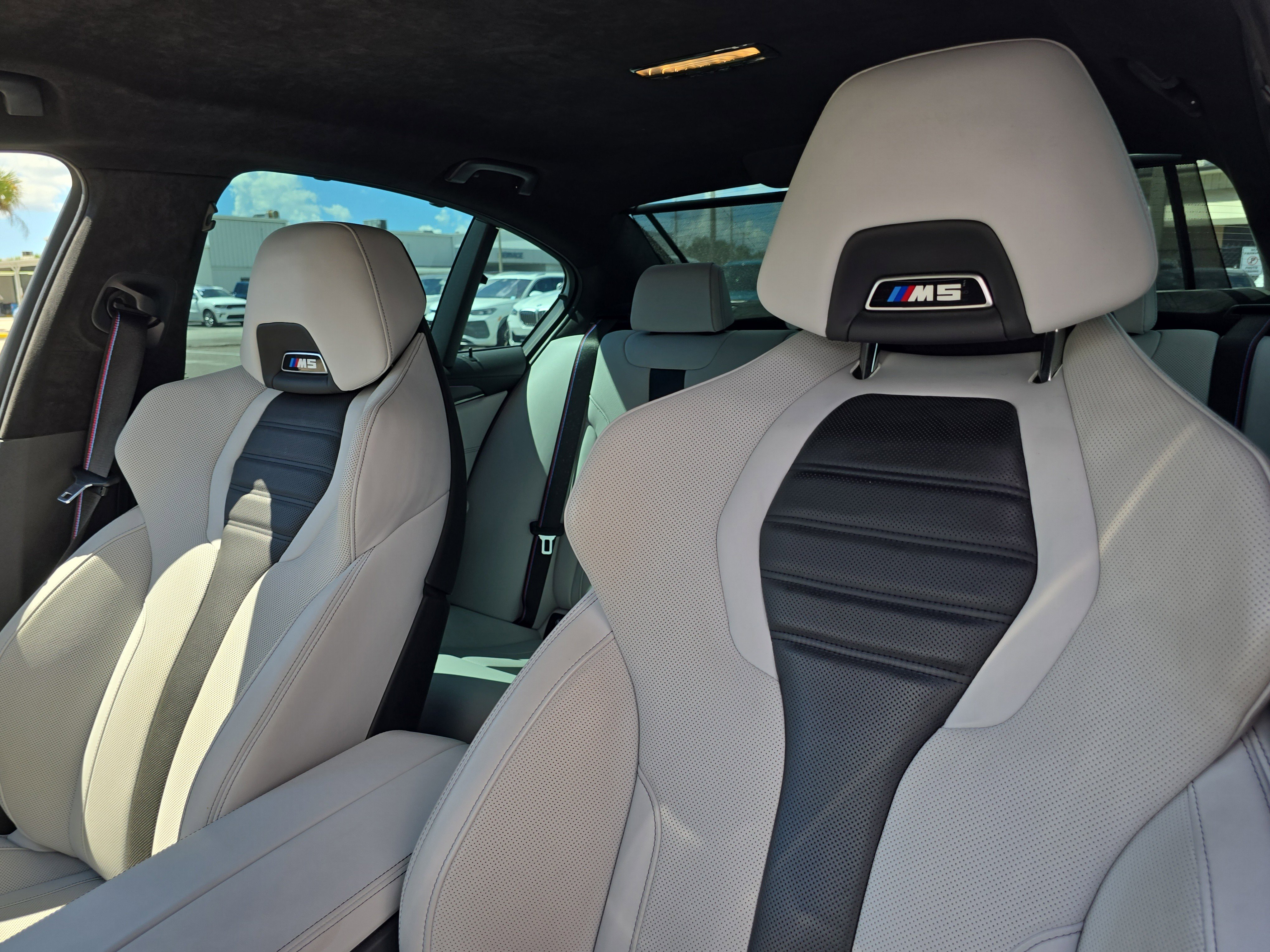 Used 2023 BMW M5 w/ Competition Package image 22