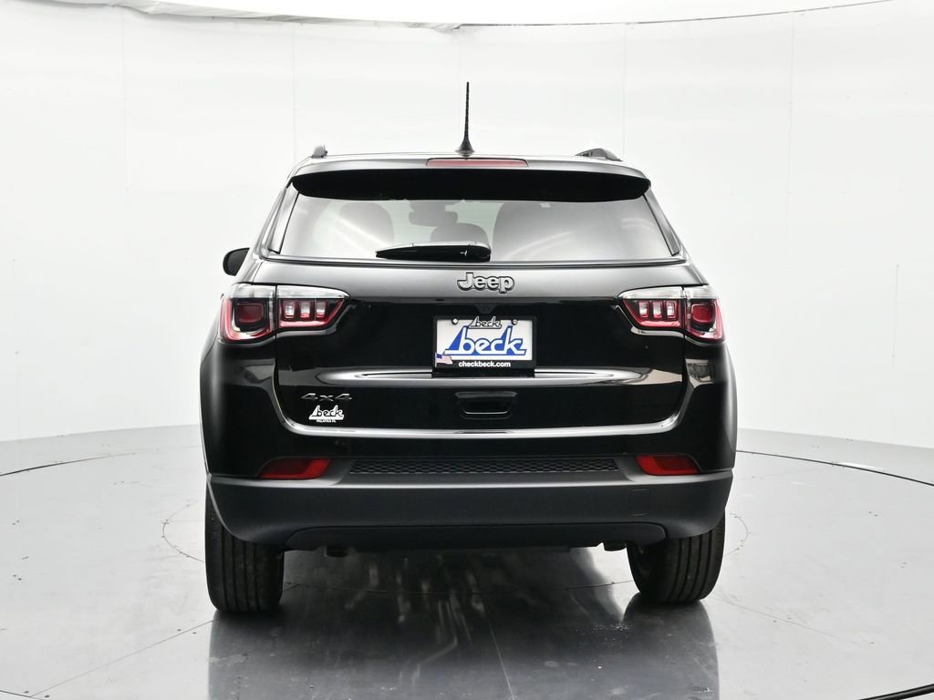 New 2026 Jeep Compass Latitude image 7