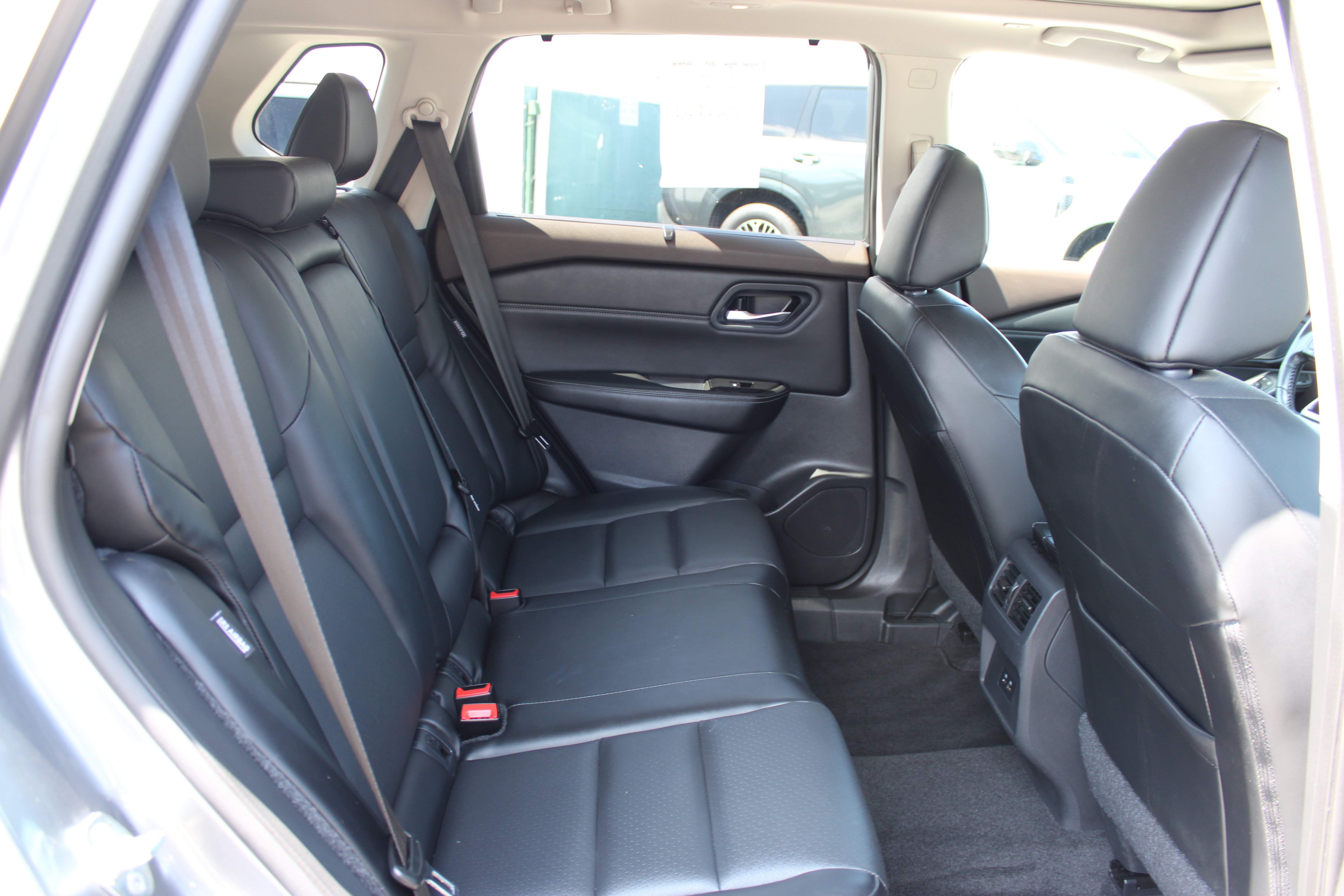 Certified 2023 Nissan Rogue SV w/ SV Premium Package AWD/4WD image 14