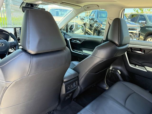 Used 2022 Toyota RAV4 XLE Premium FWD image 25