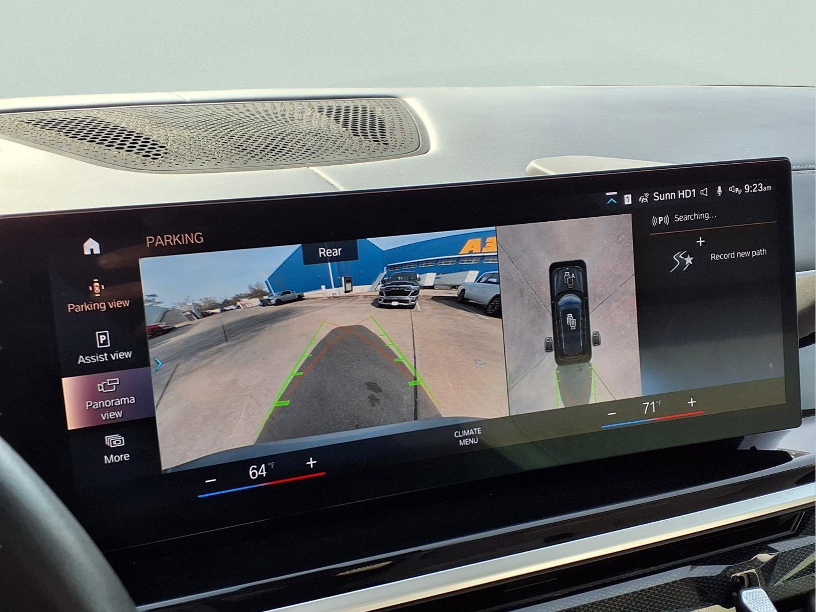 Used 2023 BMW X7 xDrive40i w/ Executive Package image 18