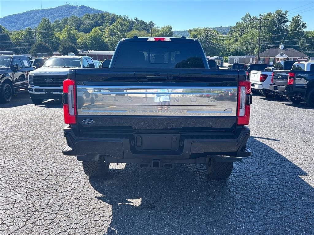 Used 2023 Ford F250 Platinum AWD/4WD image 6