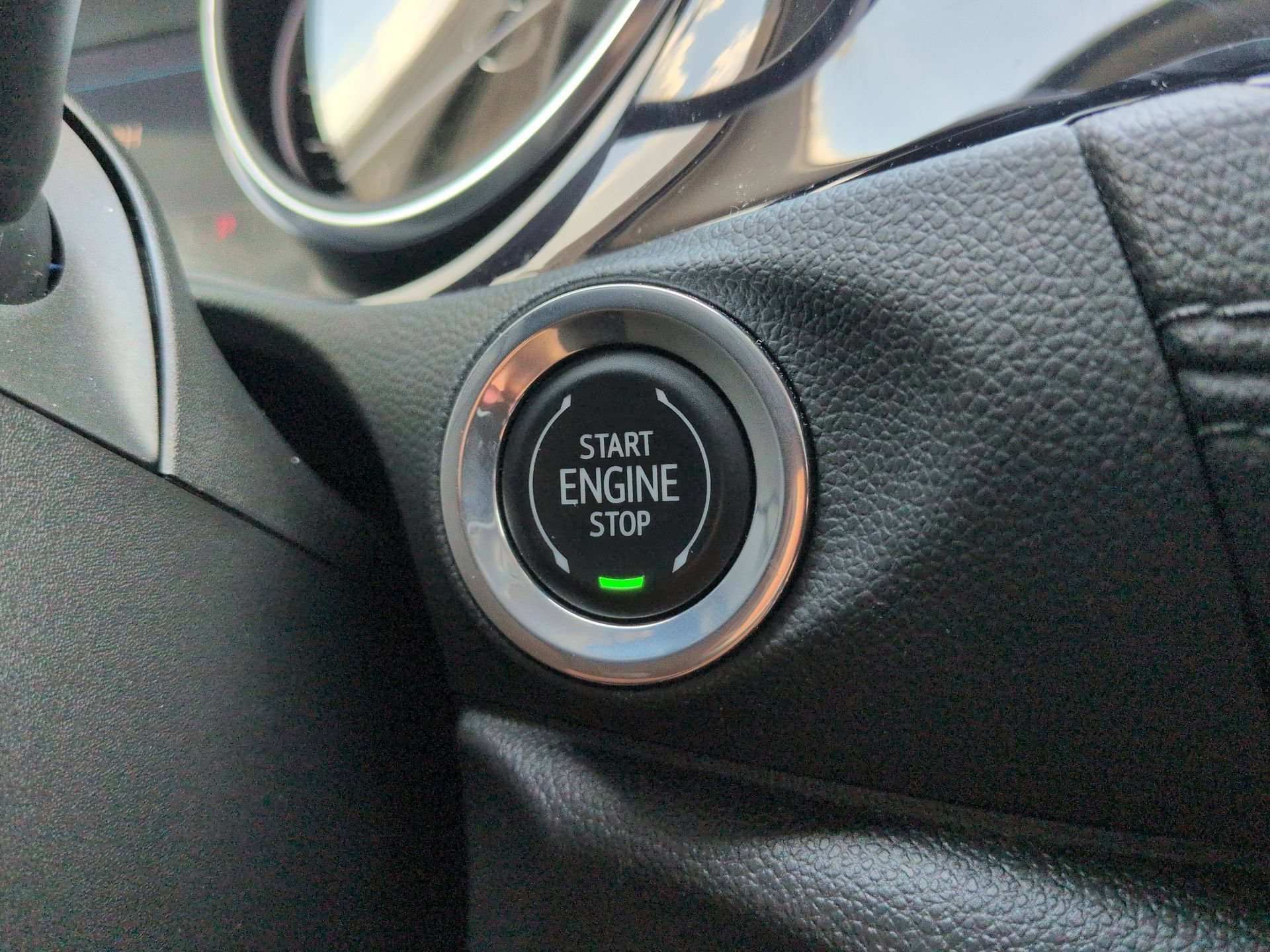 Certified 2023 Buick Encore GX Select w/ Sport Touring Package AWD/4WD image 17