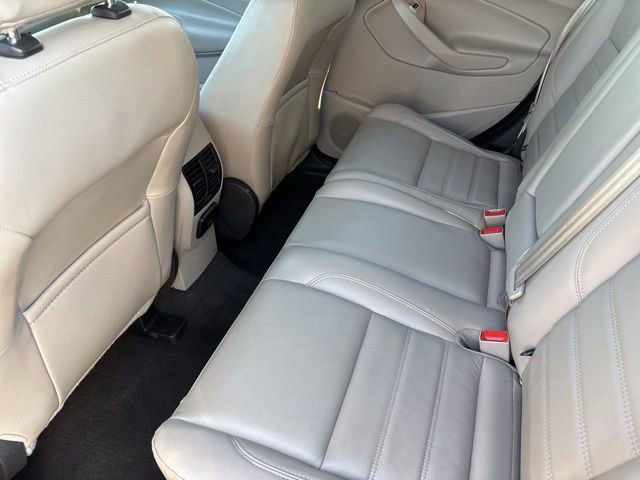 Used 2018 Ford Escape Titanium w/ Ford Safe & Smart Package image 32