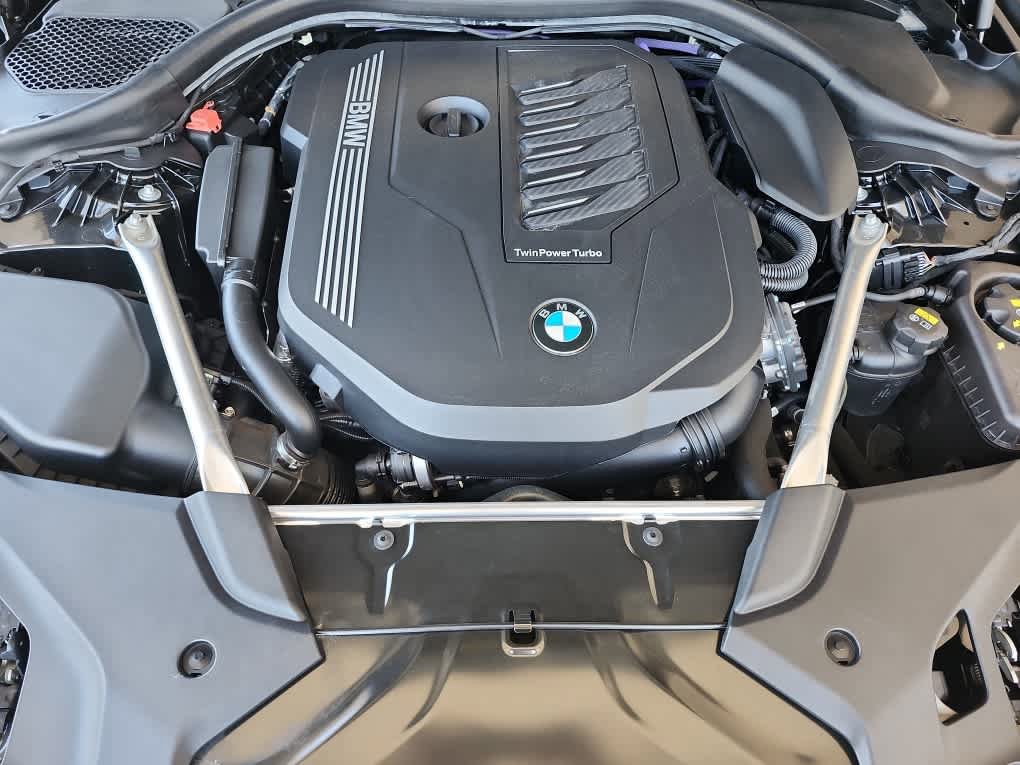 Used 2022 BMW 540i w/ Convenience Package RWD image 27