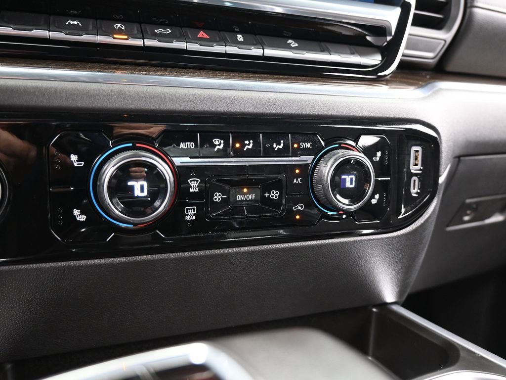 Used 2022 Chevrolet Silverado 1500 LT Trail Boss image 24