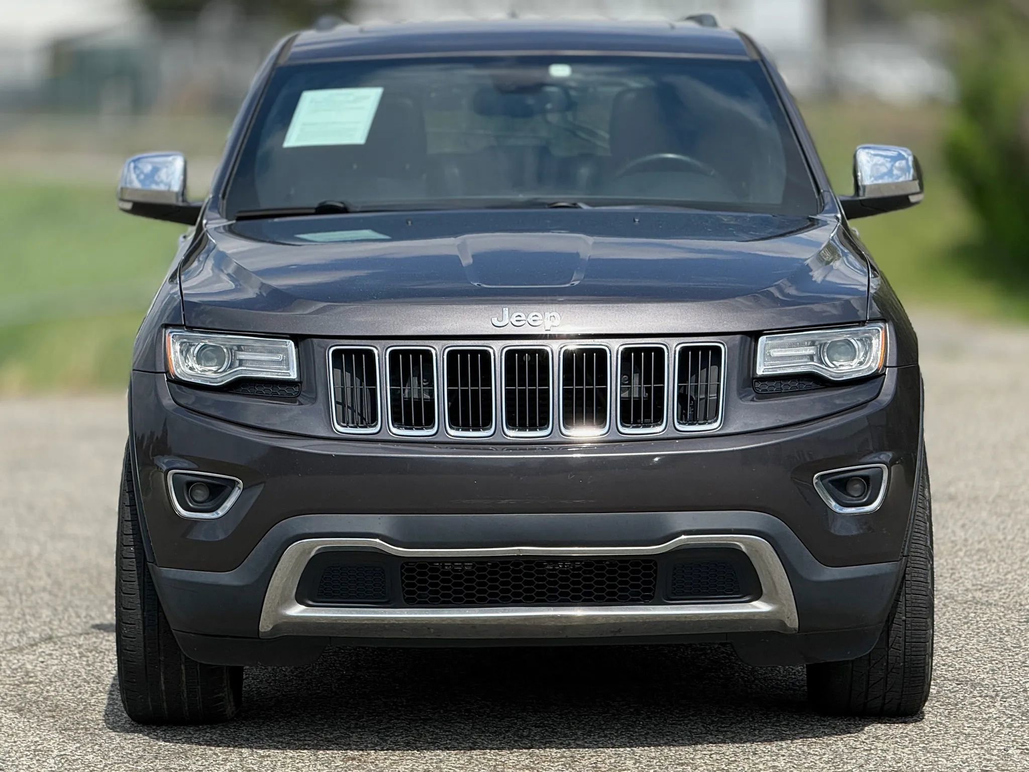 Used 2016 Jeep Grand Cherokee Limited w/ Luxury Group II RWD image 5
