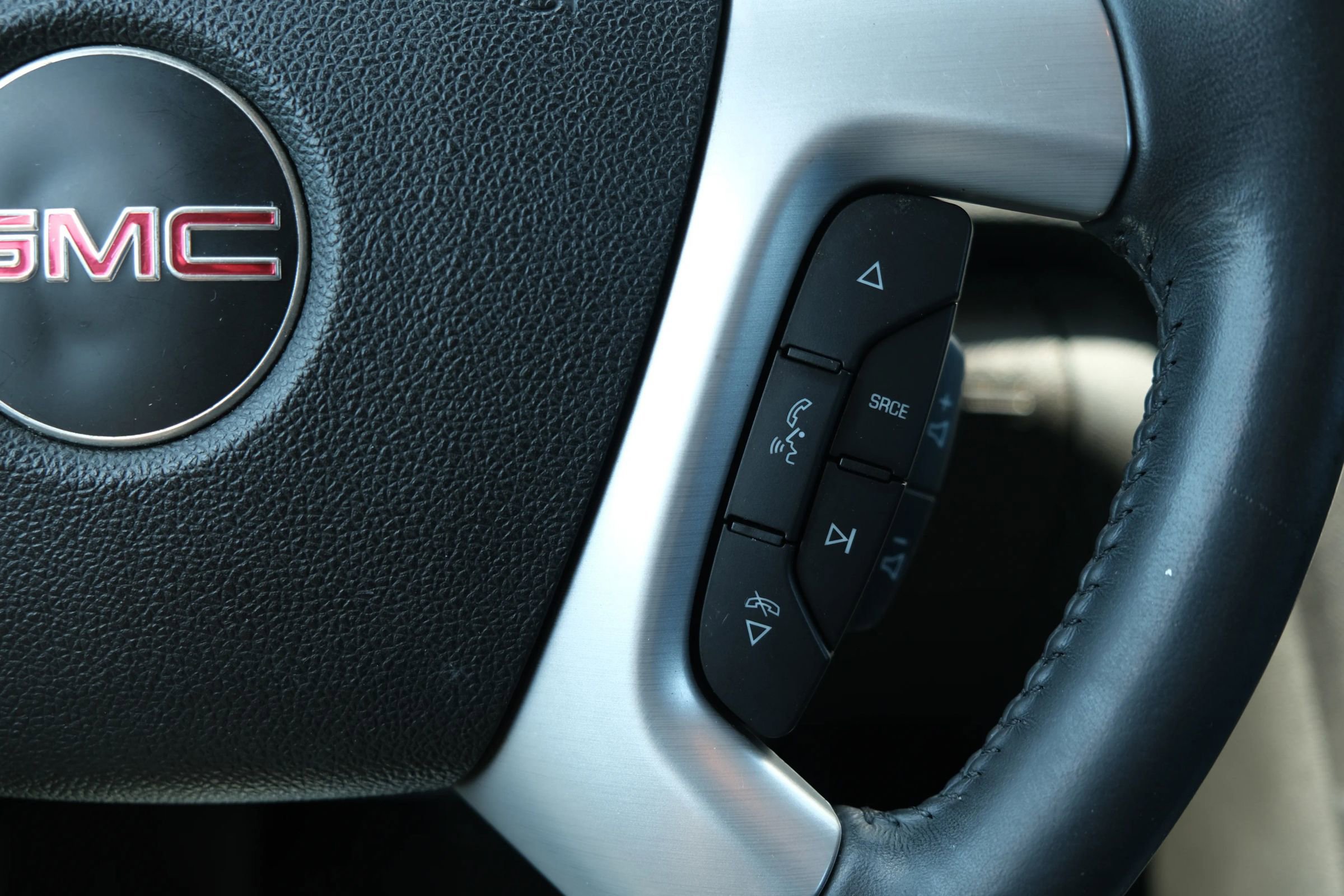 Used 2012 GMC Acadia SLT AWD/4WD image 20