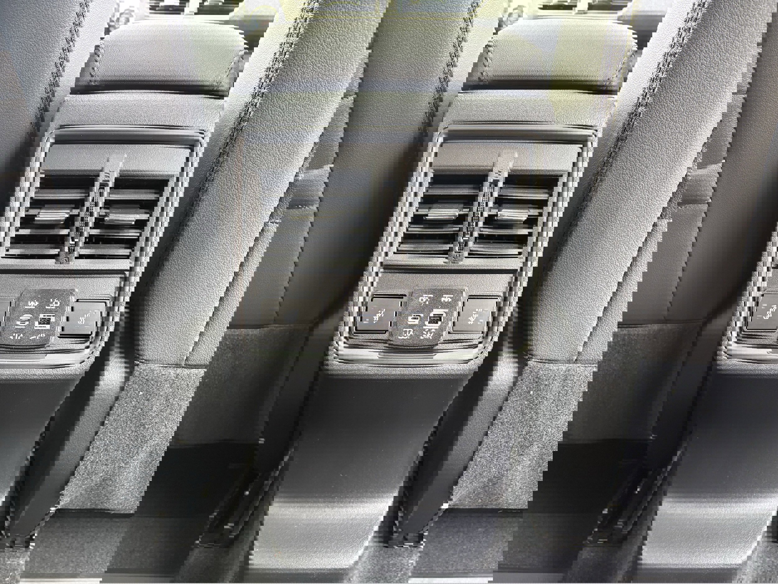 New 2026 Subaru Outback Limited image 33