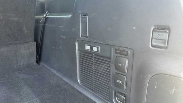 Used 2025 Ford Expedition Max Platinum AWD/4WD image 41