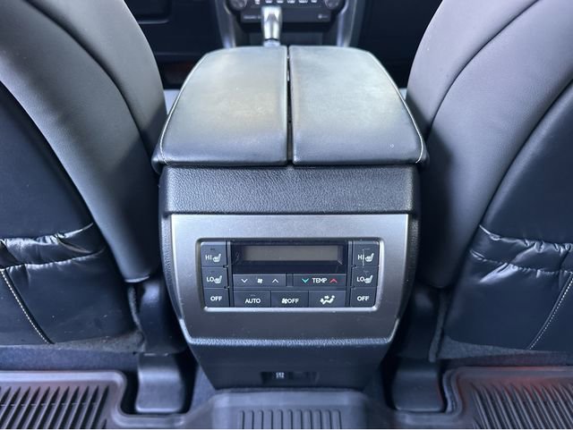 Used 2023 Lexus GX 460 Premium w/ Premium Package AWD/4WD image 23