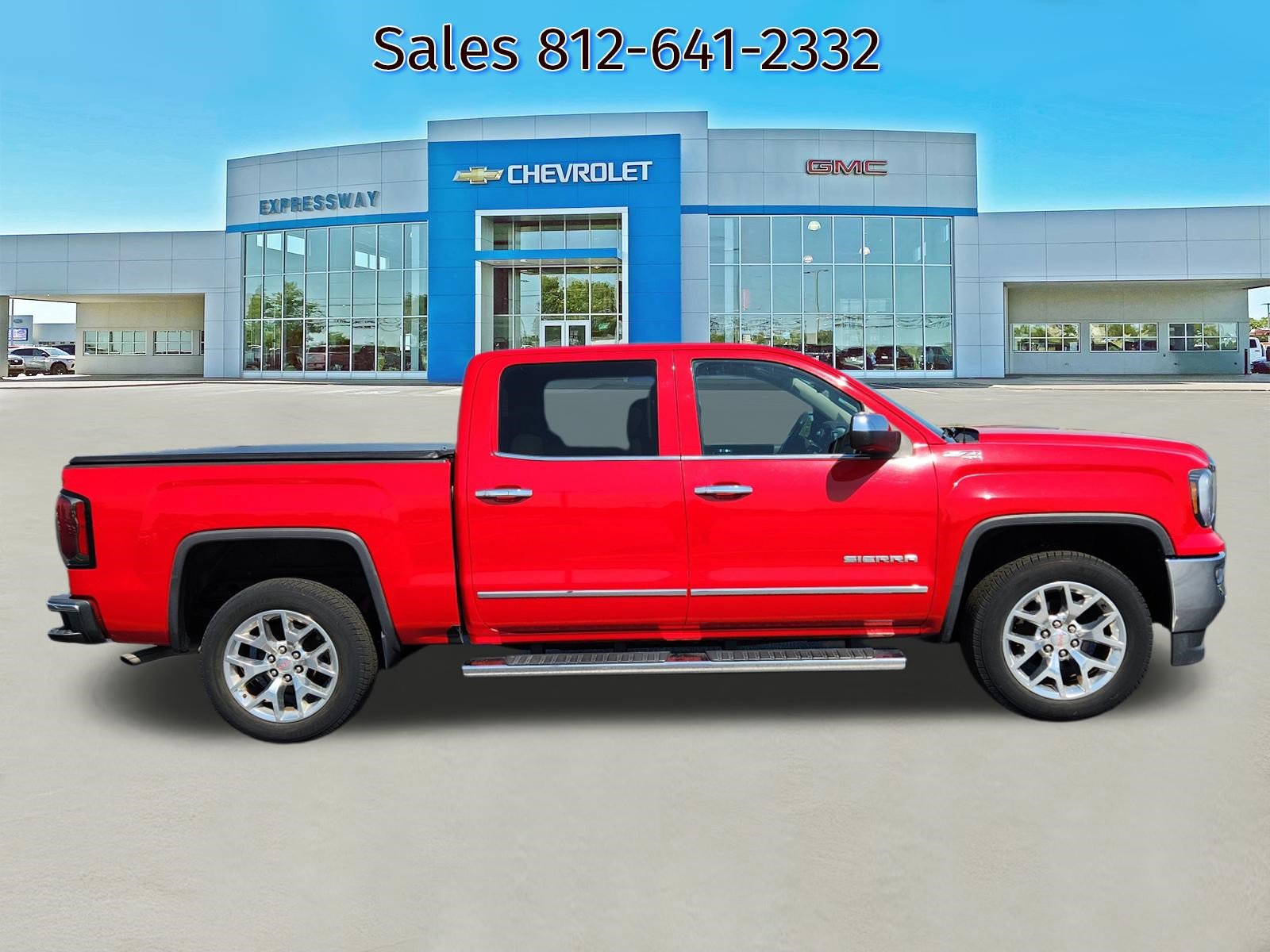 Used 2017 GMC Sierra 1500 SLT w/ SLT Premium Package AWD/4WD image 8