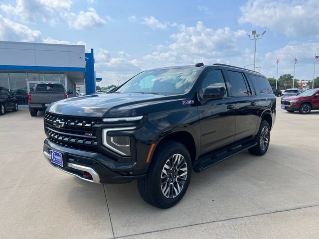 Certified 2025 Chevrolet Suburban Z71 AWD/4WD image 1