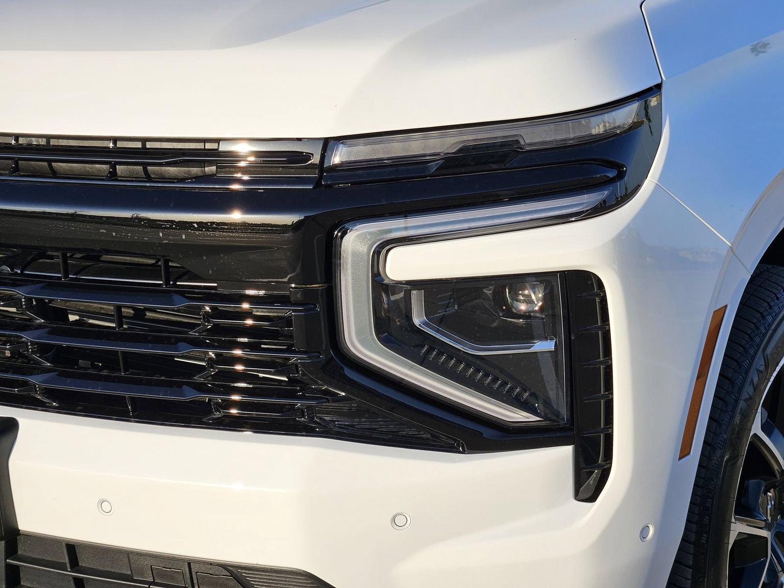 New 2026 Chevrolet Suburban RST w/ Comfort Package AWD/4WD image 10