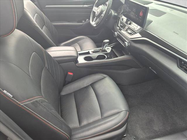 Certified 2023 Nissan Altima 2.5 SR w/ SR Premium Package FWD image 19