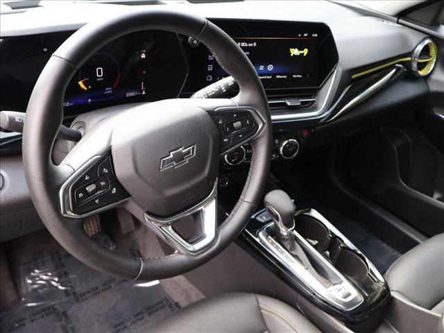 Used 2025 Chevrolet Trax ACTIV w/ Driver Confidence Package FWD image 12
