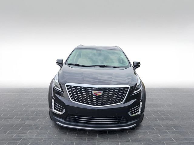 Used 2023 Cadillac XT5 Premium Luxury w/ LPO, Floor Liner Package AWD/4WD image 2