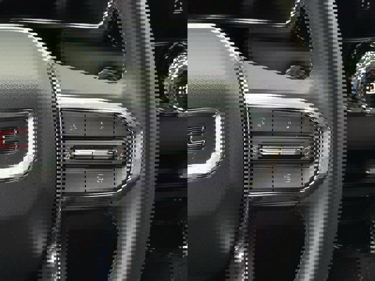 Certified 2024 GMC Canyon Elevation w/ Elevation Premium Package image 14