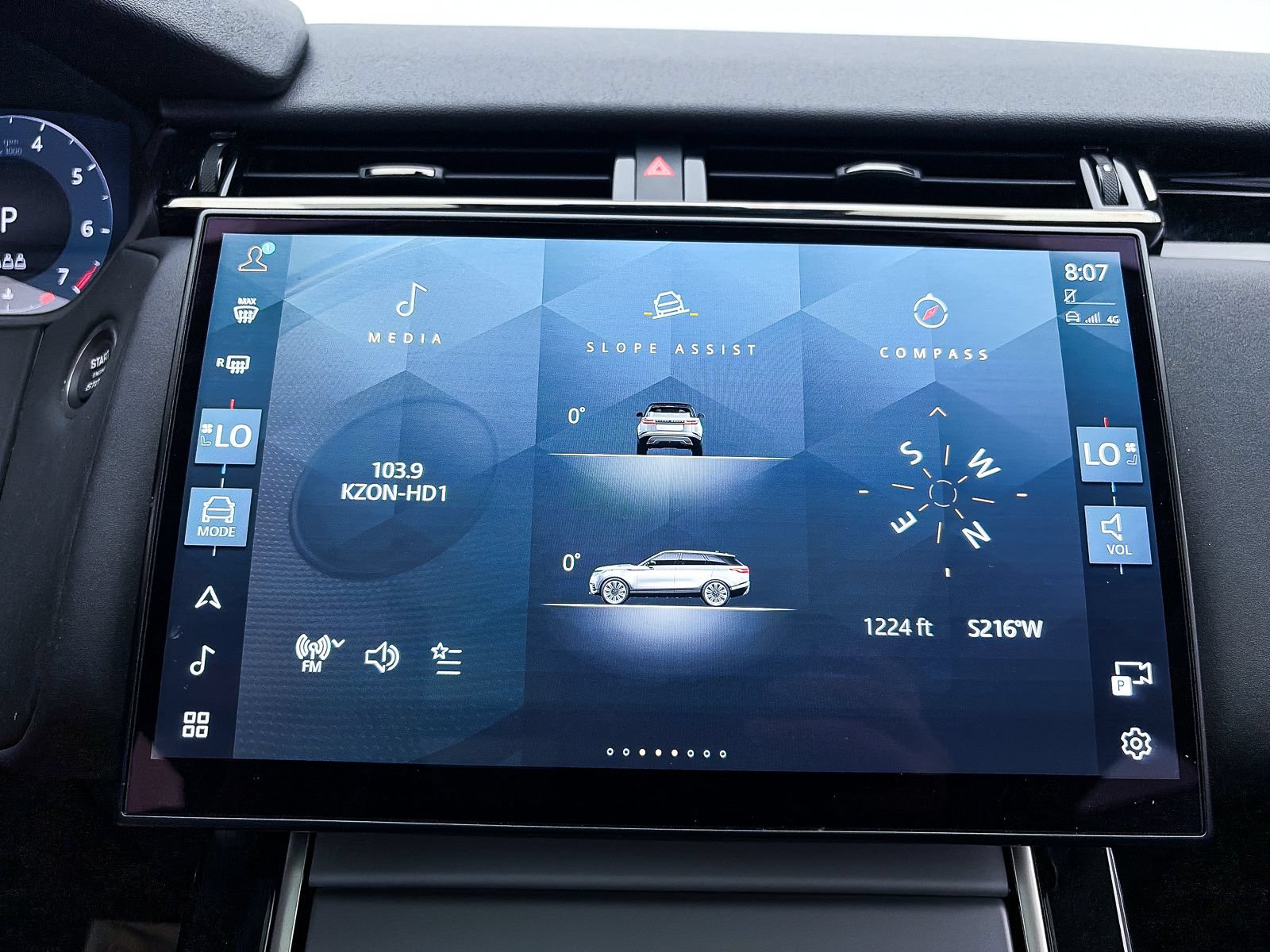Used 2024 Land Rover Range Rover Velar S AWD/4WD image 24