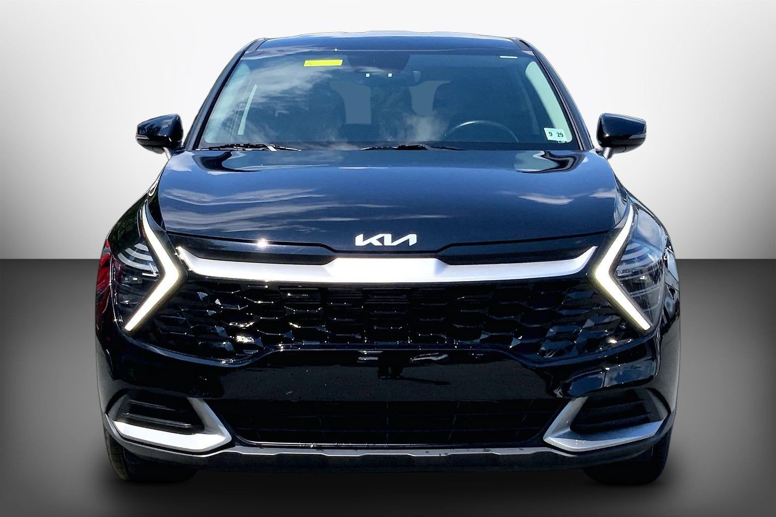 Used 2025 Kia Sportage EX FWD image 5