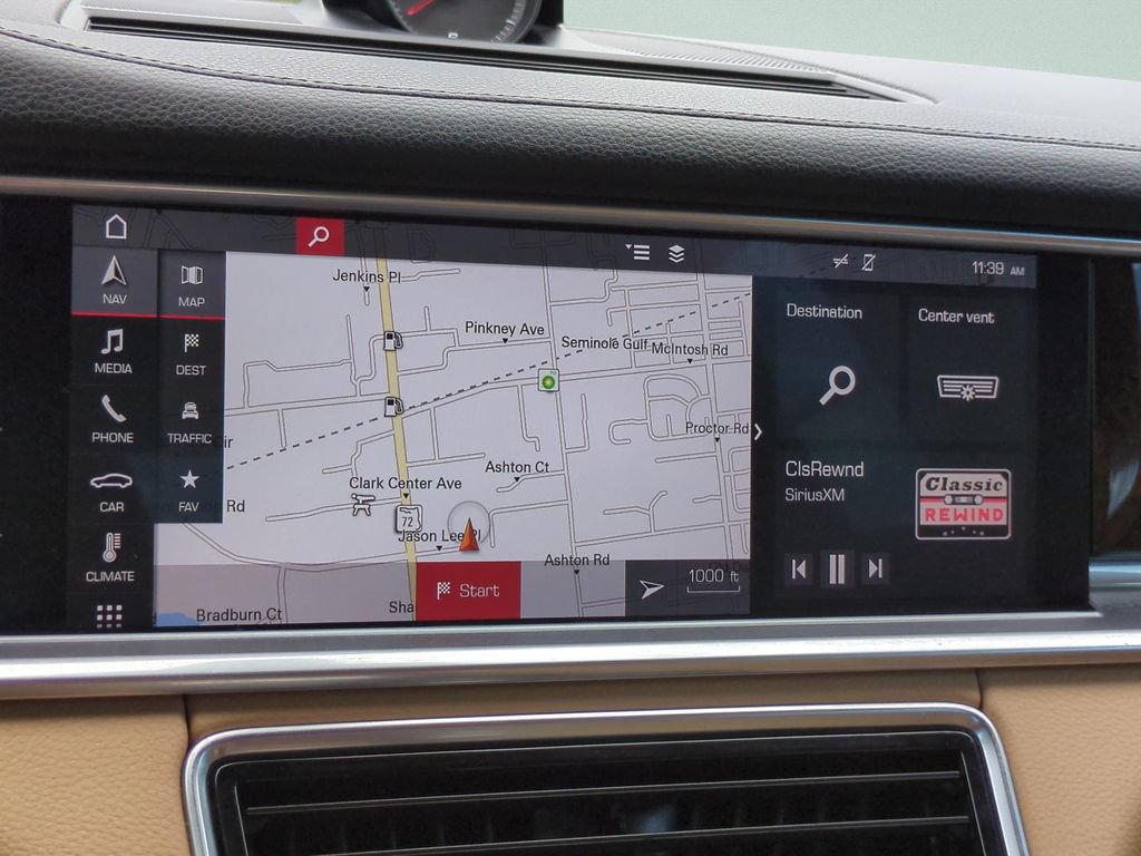 Used 2018 Porsche Panamera 4 AWD/4WD image 18