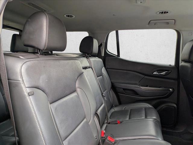 Used 2023 GMC Acadia SLT image 28