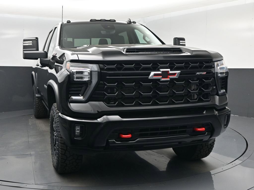 Used 2024 Chevrolet Silverado 2500 ZR2 w/ Technology Package image 21