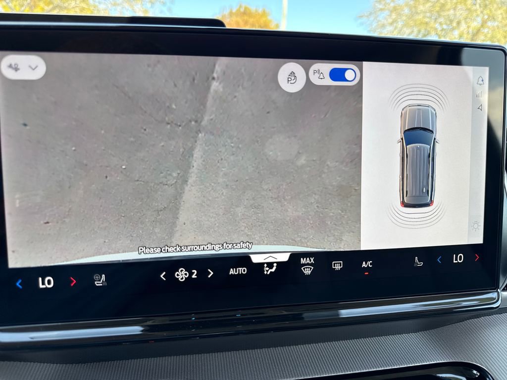 New 2026 Ford Expedition Active image 26