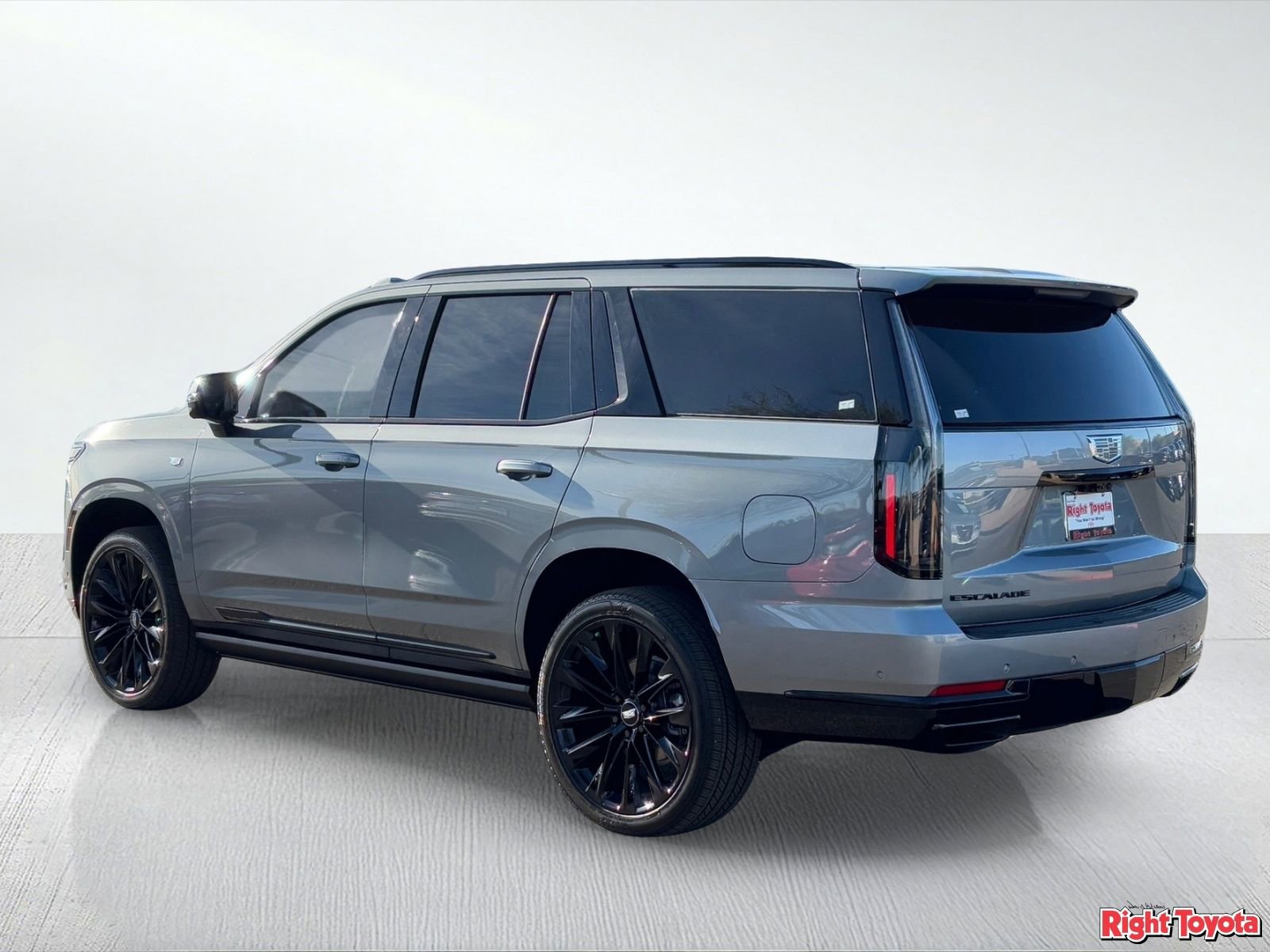 Used 2026 Cadillac Escalade Sport w/ LPO, ONYX Package image 4