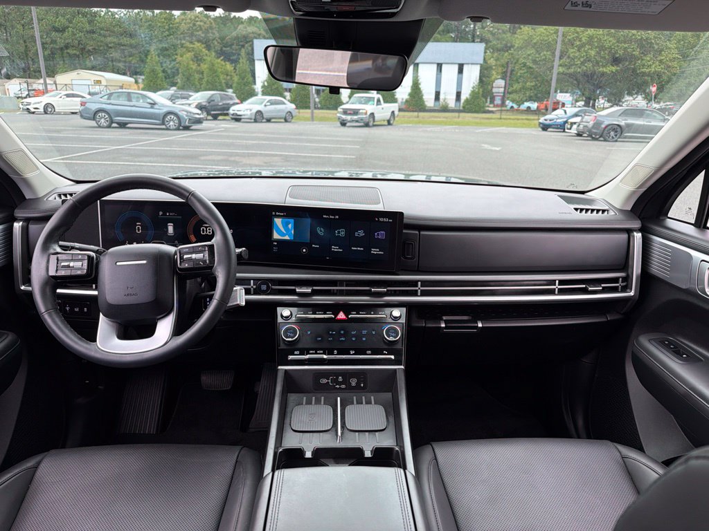 Certified 2025 Hyundai Santa Fe SEL FWD image 13