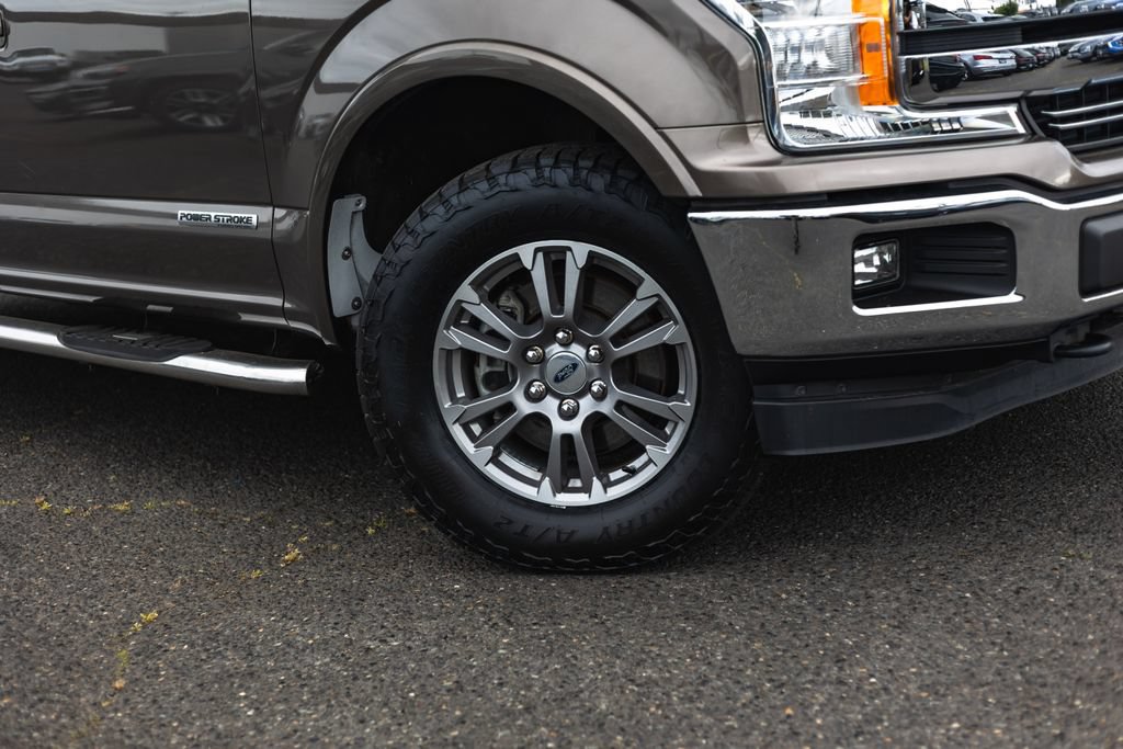 Used 2018 Ford F150 Lariat w/ Equipment Group 501A Mid AWD/4WD image 4