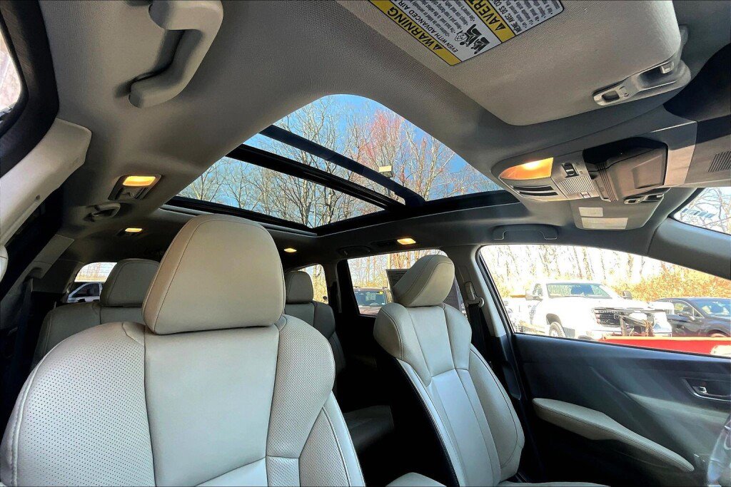 Certified 2023 Subaru Ascent Limited w/ Technology Package image 12