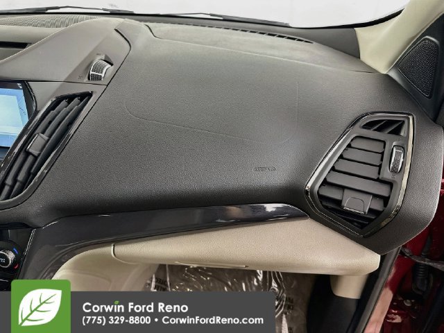 Used 2016 Ford Escape Titanium w/ Equipment Group 301A AWD/4WD image 34