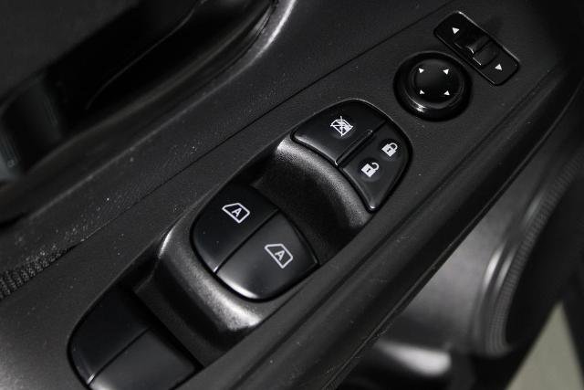 Certified 2022 Nissan Kicks S FWD image 19