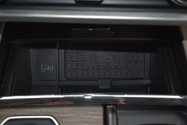 Used 2024 Ford Expedition Max Limited AWD/4WD image 39