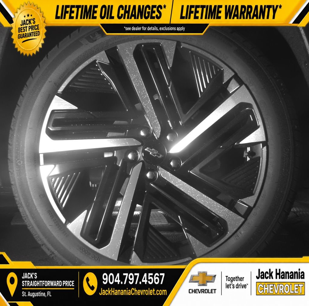 New 2027 Chevrolet Equinox RS w/ Convenience Package III FWD image 24