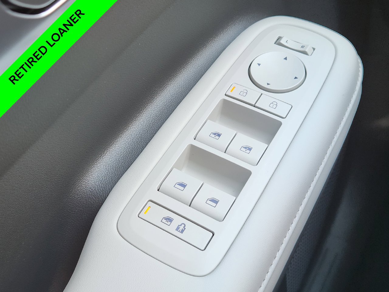 New 2026 Hyundai Santa Fe SEL FWD image 22