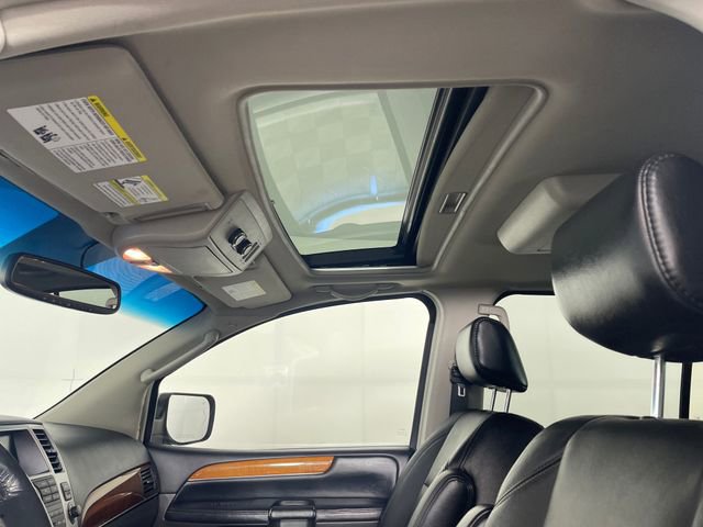 Used 2010 INFINITI QX56 4WD image 18