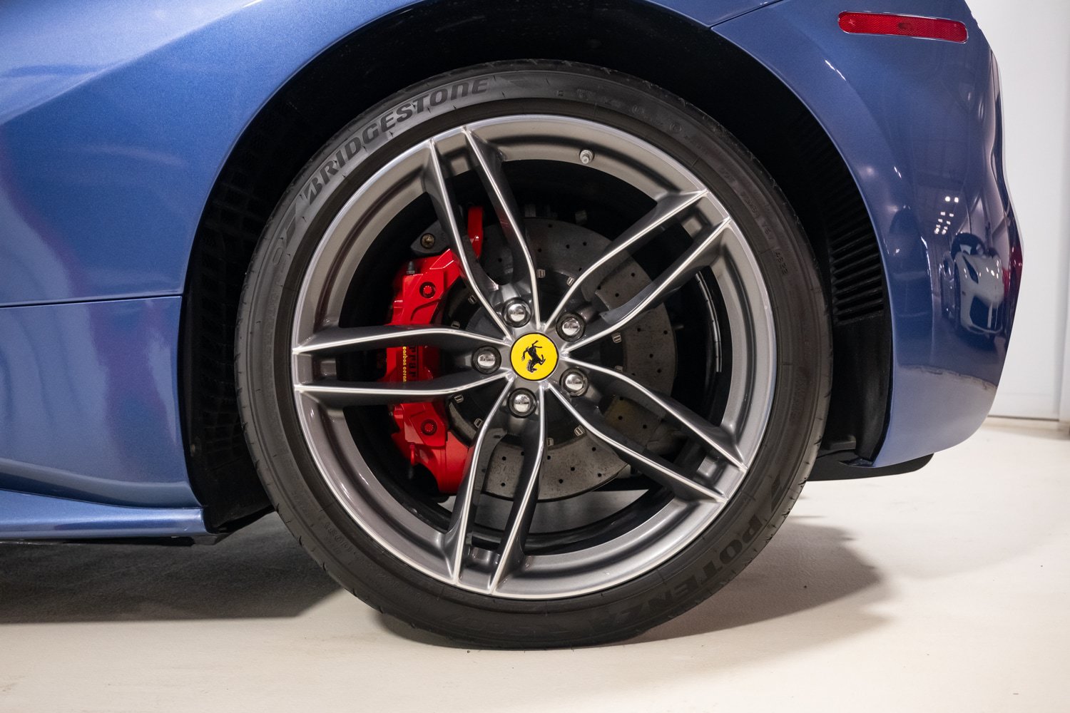 Certified 2019 Ferrari 488 Spider RWD image 24