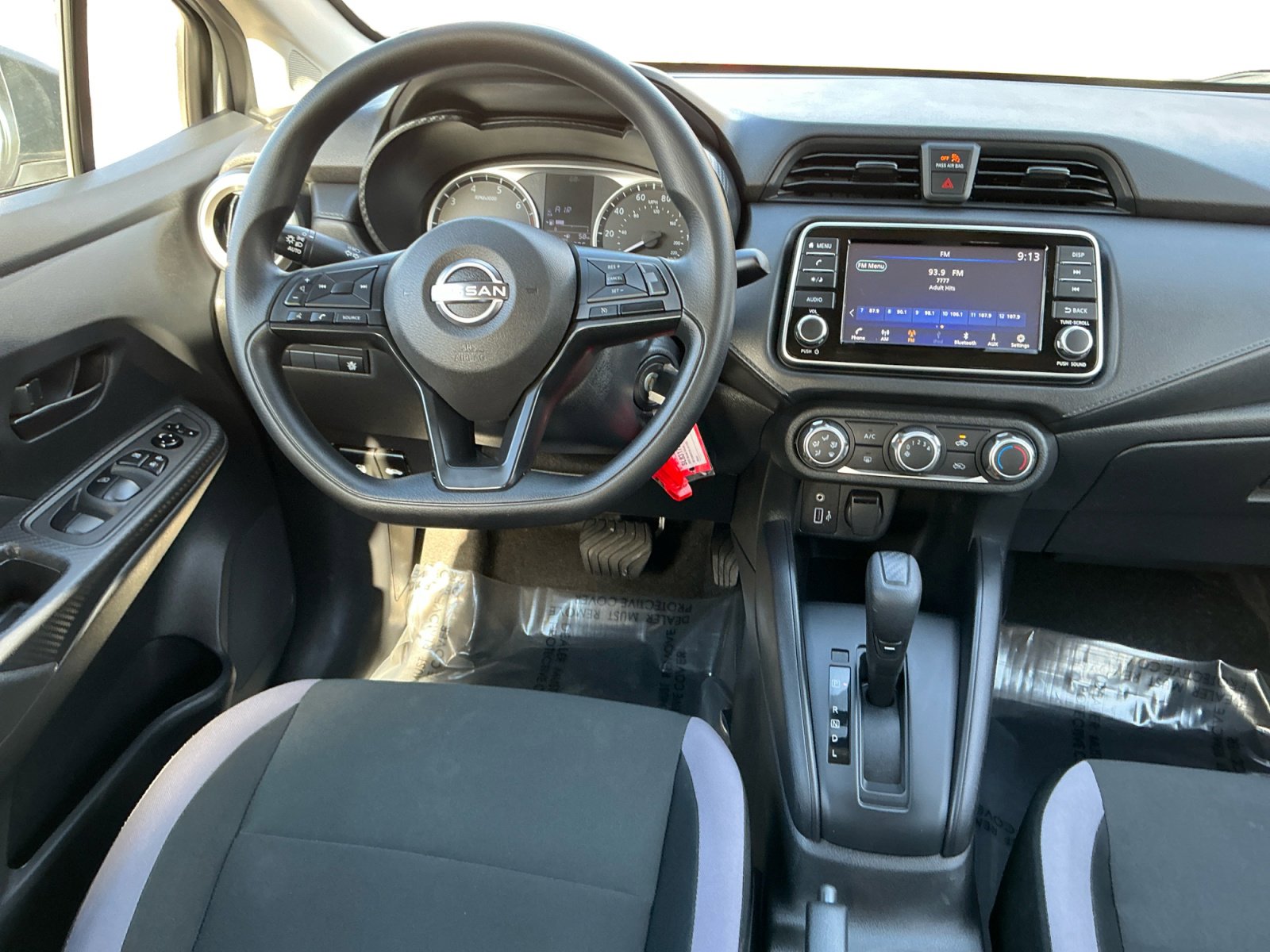 Used 2025 Nissan Versa S w/ S Plus Package image 12