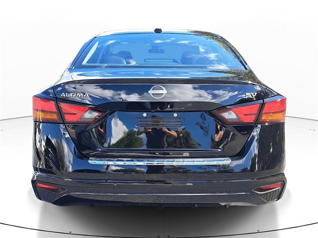 Used 2023 Nissan Altima 2.5 SV image 4