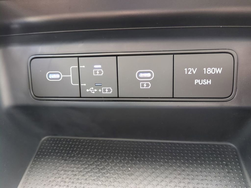 New 2026 Hyundai Tucson SE image 24