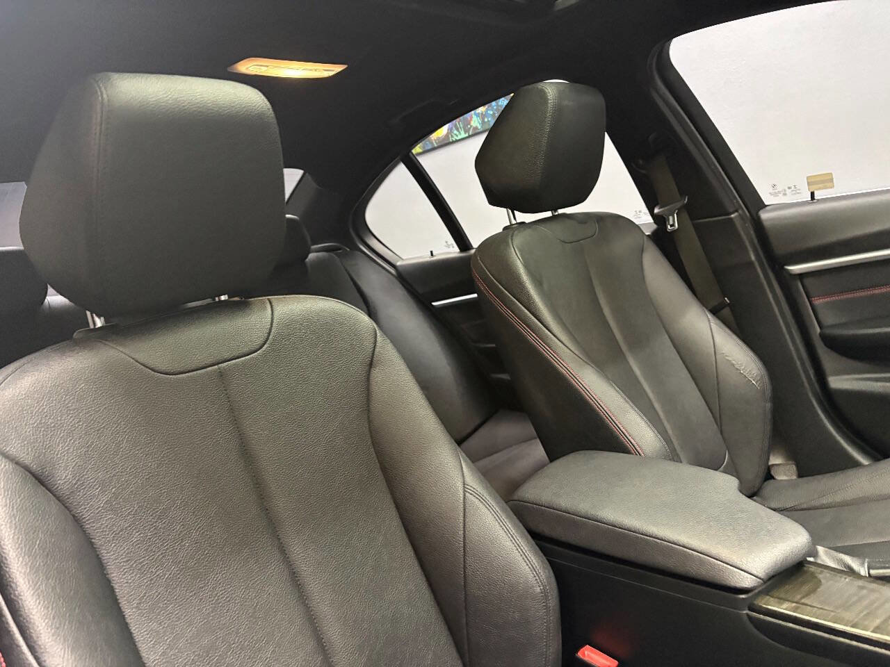 Used 2018 BMW 330i Sedan image 46