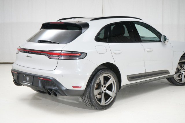 Used 2023 Porsche Macan image 18