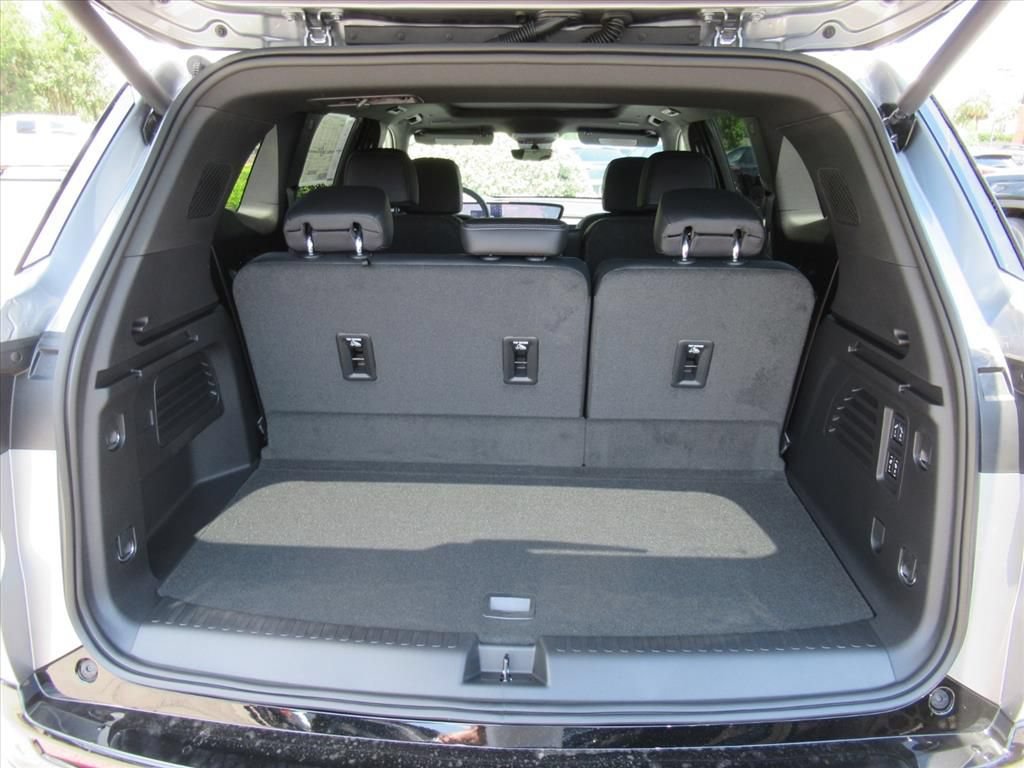 New 2026 Buick Enclave Sport Touring w/ Power Package FWD image 36