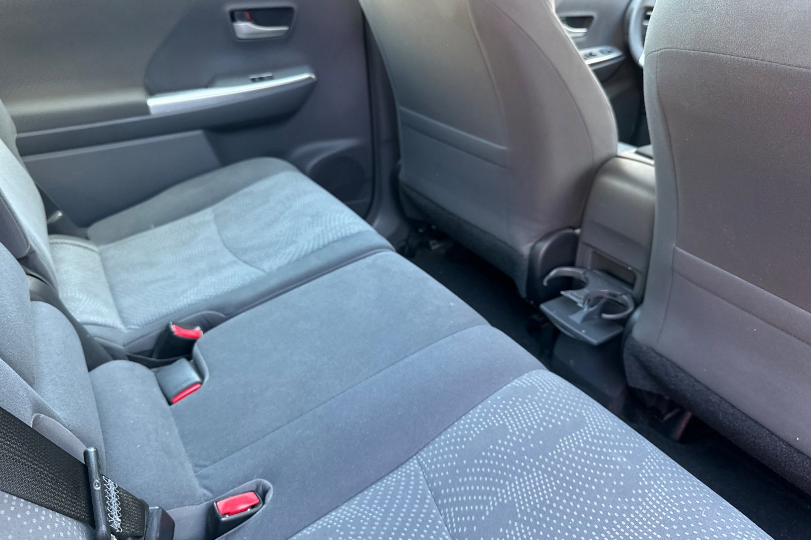 Used 2014 Toyota Prius V Three FWD image 18